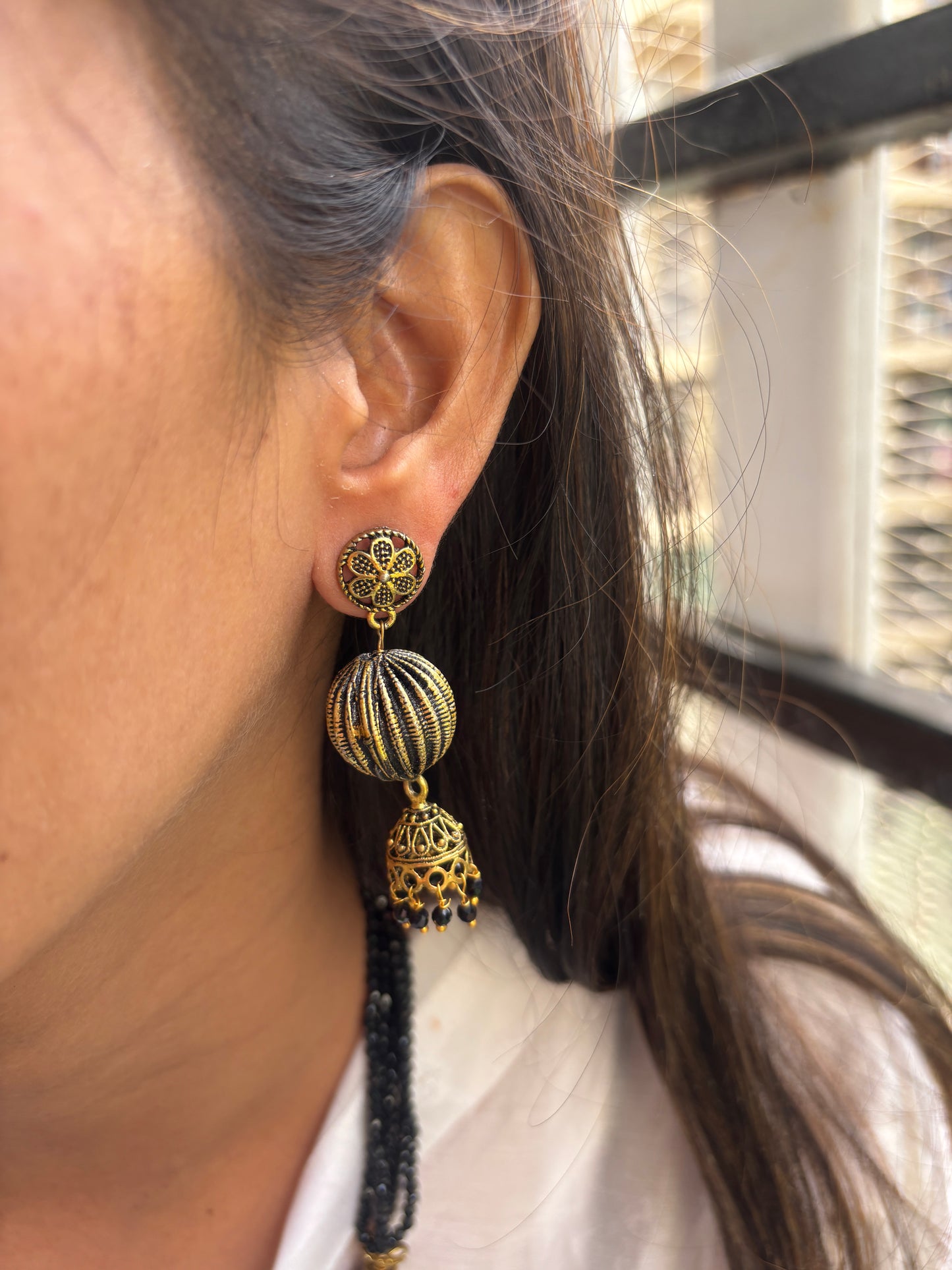 Black Beaded Necklace set with earrings