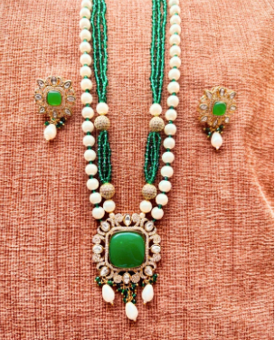 Green Polki Pendant Set