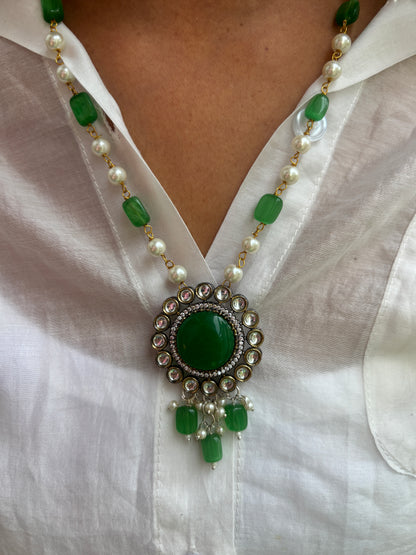 Green Beaded Necklace with earrings