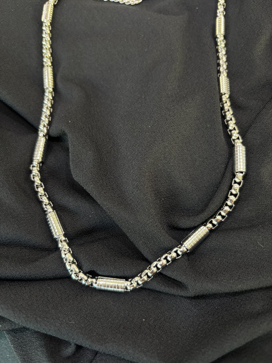 Oscar chain Necklace
