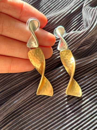 Twist Earrings