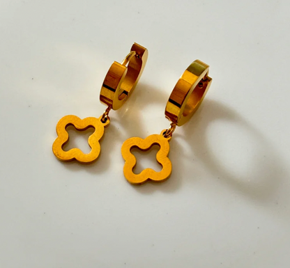 Flower Drop Earrings